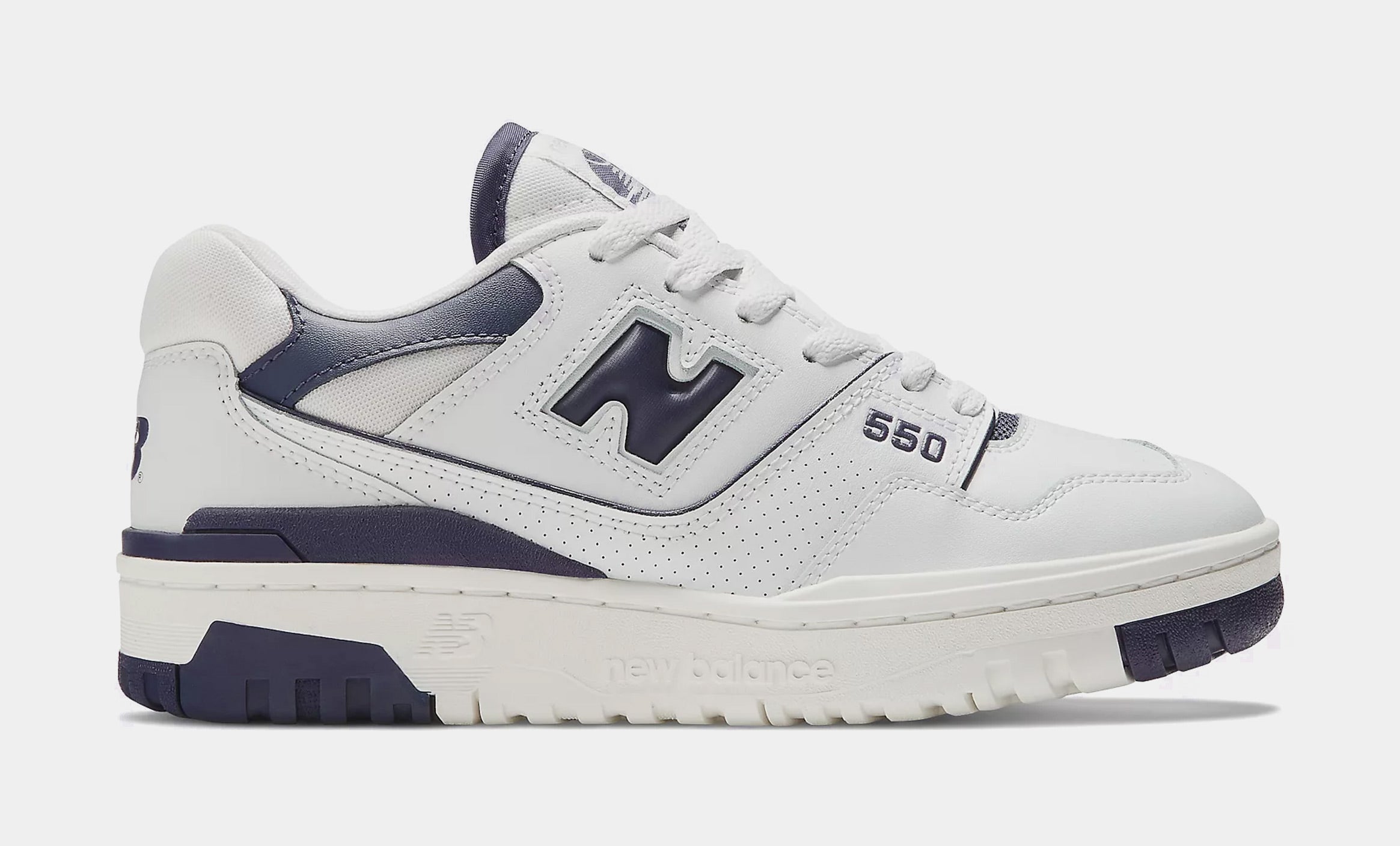 550 Womens Lifestyle Shoes (White/Navy Blue)