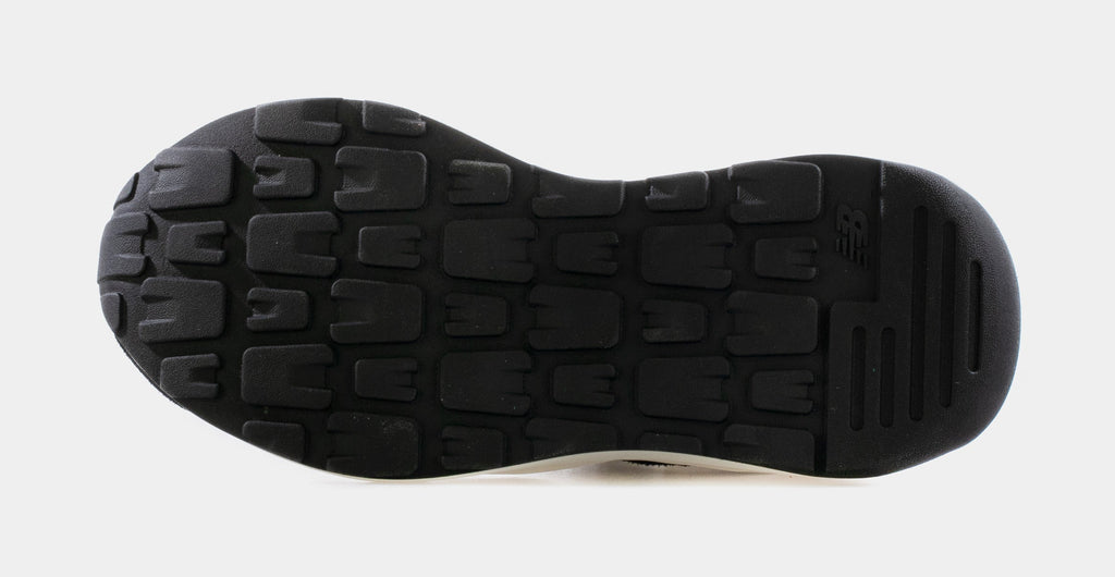 57/40 Womens Lifestyle Shoe (Black/White) Free Shipping